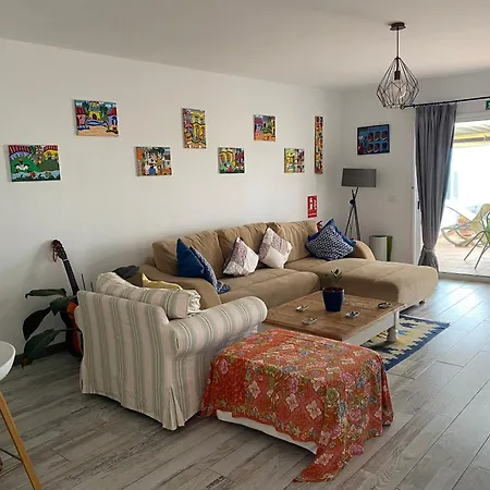 Casa Giomada 圣米格尔德阿沃纳