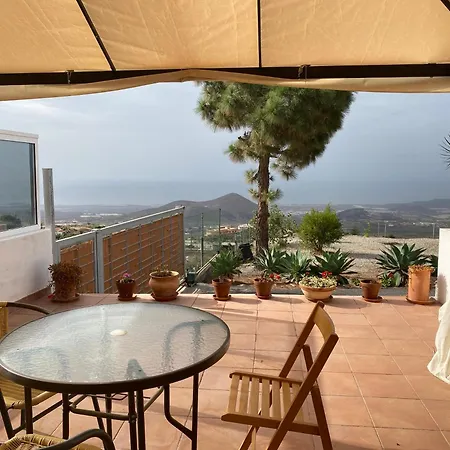 Casa Giomada 圣米格尔德阿沃纳